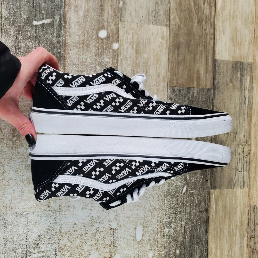 Vans Old Skool Shoes Mens 9 / Womens 10.5 Running Black Logo Repeat Lace Up